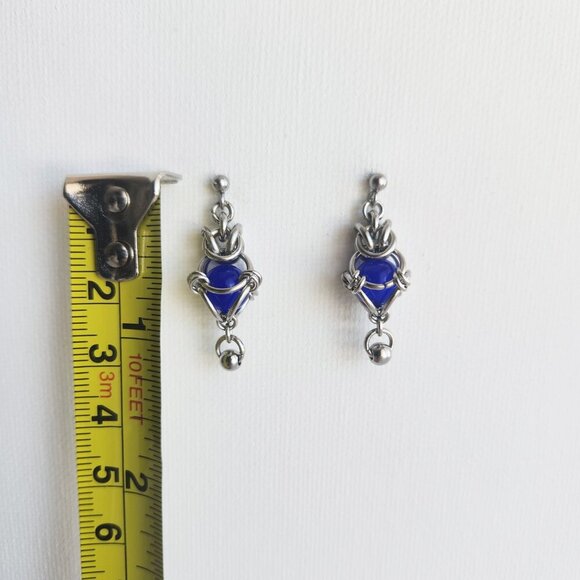 Whimsical Victorian Fairy silver earrings with bright royal blue caged pearls - Picture 7 of 8